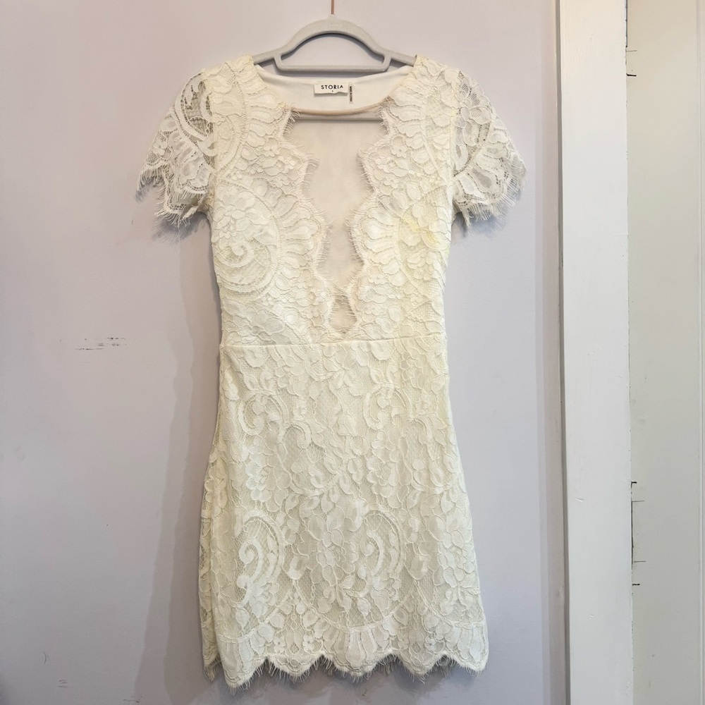 Storia Cream Lace Dress